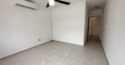 BRISAS DEL GOLF EN VENTA CON GARITA Y PANELES SOLARES