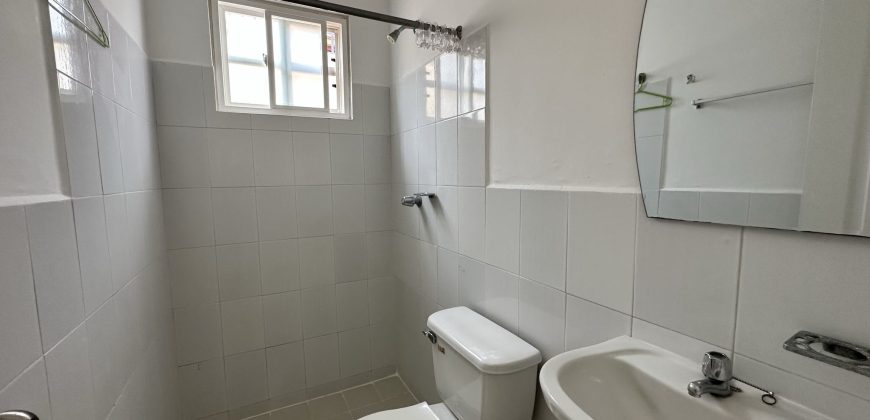 BRISAS DEL GOLF EN VENTA CON GARITA Y PANELES SOLARES