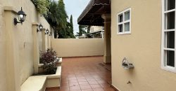 BRISAS DEL GOLF EN VENTA CON GARITA Y PANELES SOLARES