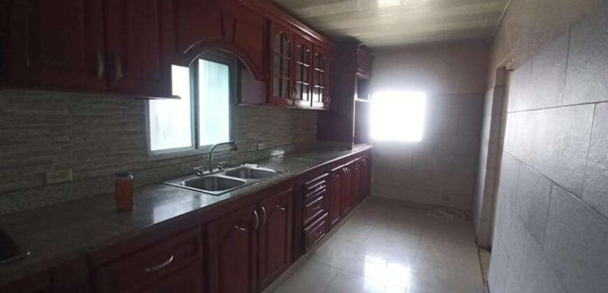 Casa en Venta en Colón Panamá NEGOCIABLE 270,000