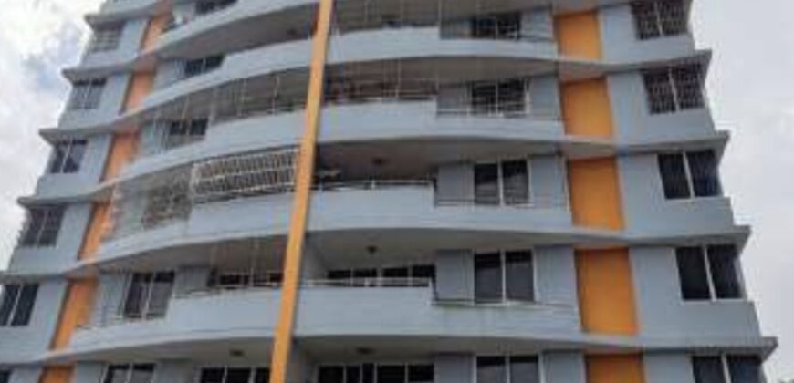 Colón Apartamento en PH Silver City: 1Impresionante en el Corazón de Colón