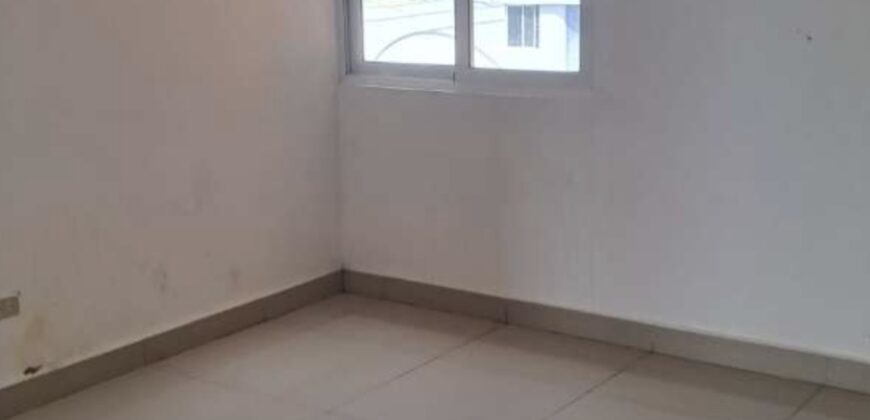 Colón Apartamento en PH Silver City: 1Impresionante en el Corazón de Colón