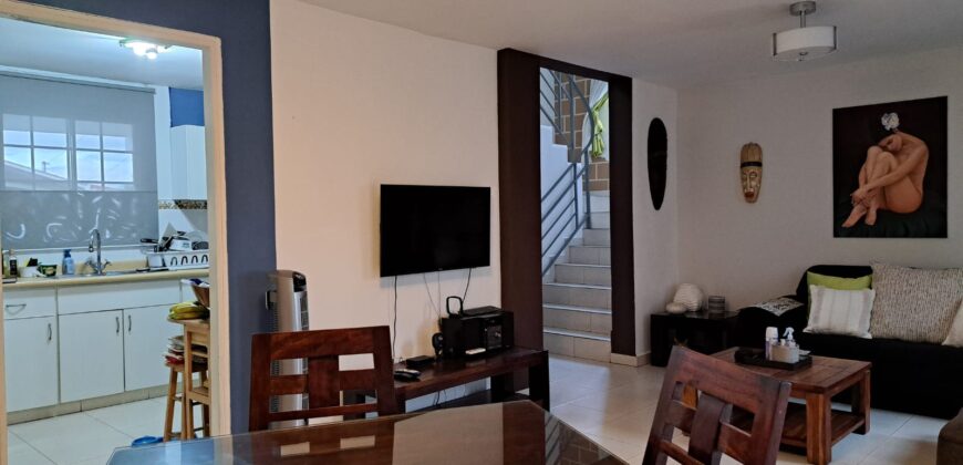 Casa en Venta en Palmas Bellas, Villa Zaita 220K