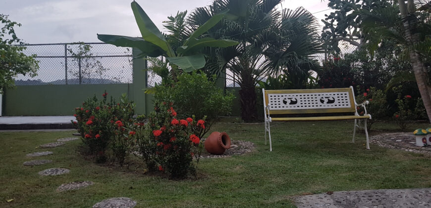 Casa en Venta en Palmas Bellas, Villa Zaita 220K