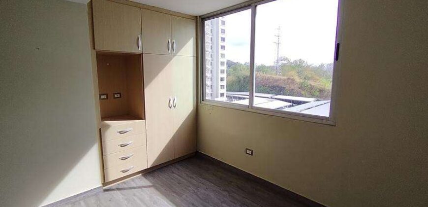 Apartamento en Venta PH Rokas Condado del Rey