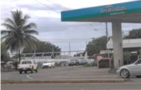 Estación de Combustible en Venta en Santiago de Veraguas, Panamá | $3 Millones