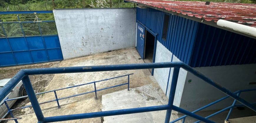 Galera con oficinas y amplio patio en alquiler en Pedregal | 2,168 m²