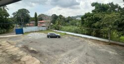 Galera con oficinas y amplio patio en alquiler en Pedregal | 2,168 m²