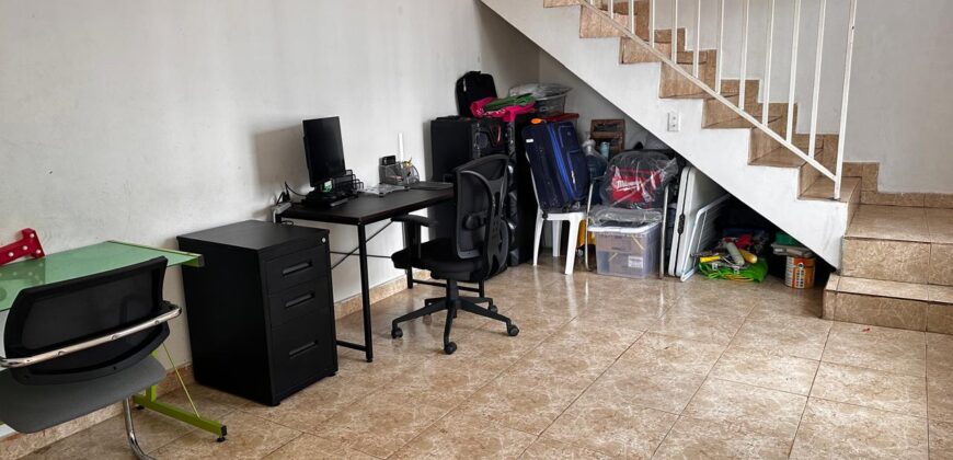 Casa en venta en El Crisol con gran vista y excelente ubicación