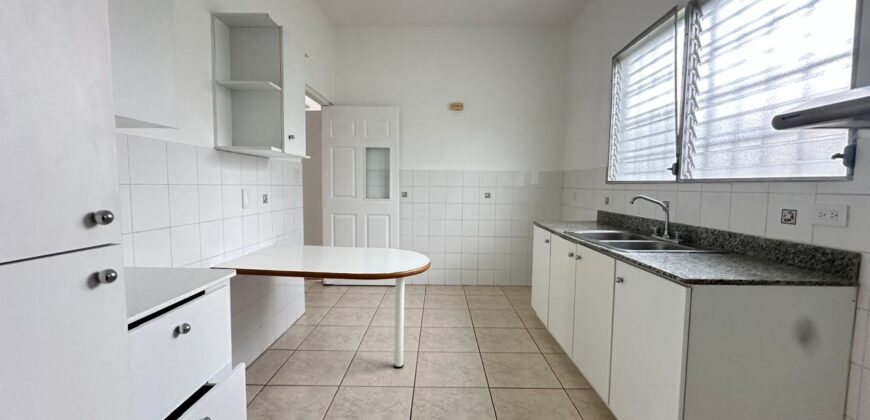 Casa Remodelada en Alquiler en Brisas del Golf