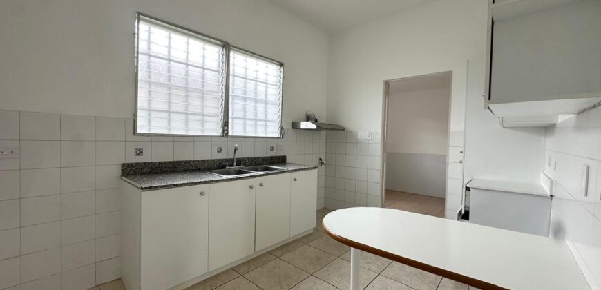 Casa Remodelada en Alquiler en Brisas del Golf