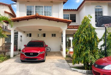 Casa en Alquiler en Brisas del Golf | Residencial Privado  – $1,500 neg